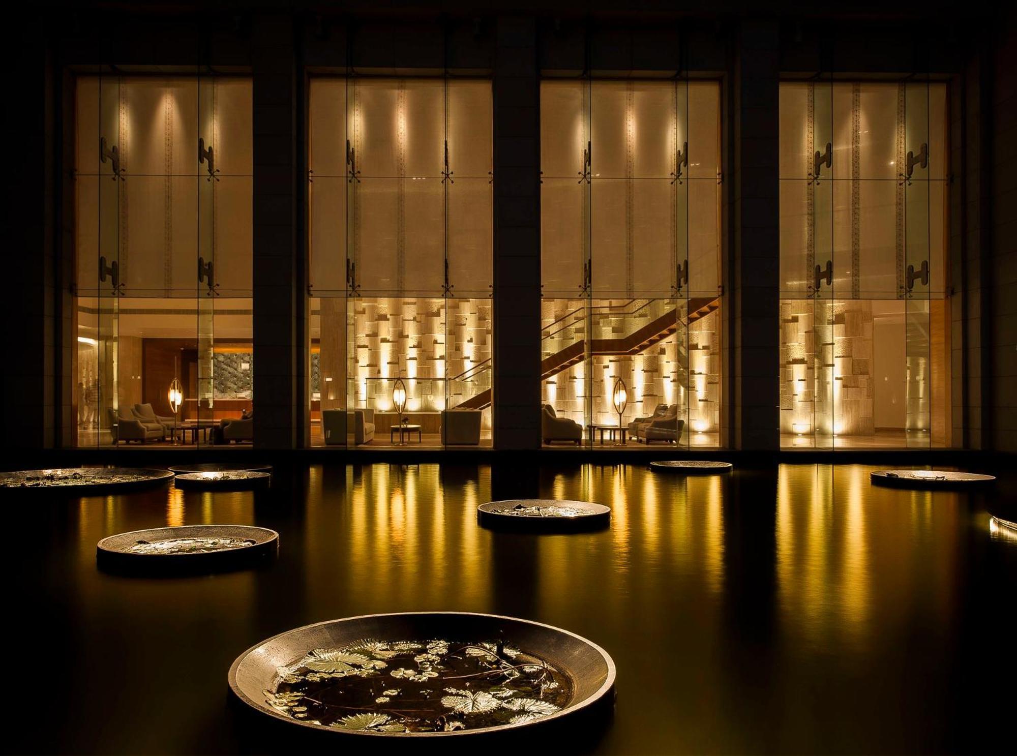 Park Hyatt Chennai Hotel Exterior foto